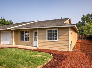 2757 SW Umatilla Ct, Redmond, OR 97756