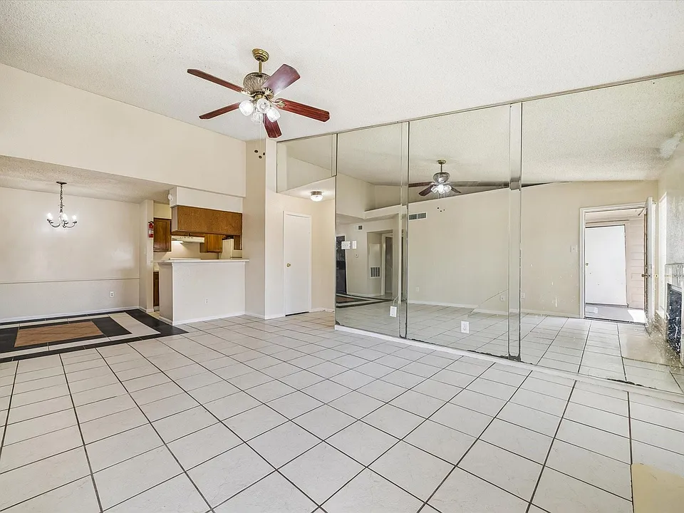 10101 S Gessner Rd #316