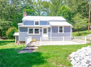 110 Twin Cedars Dr, Clarksville, TN 37043