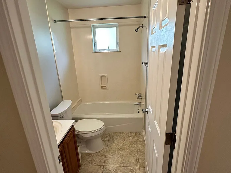 6219 W End Blvd — Photo 10