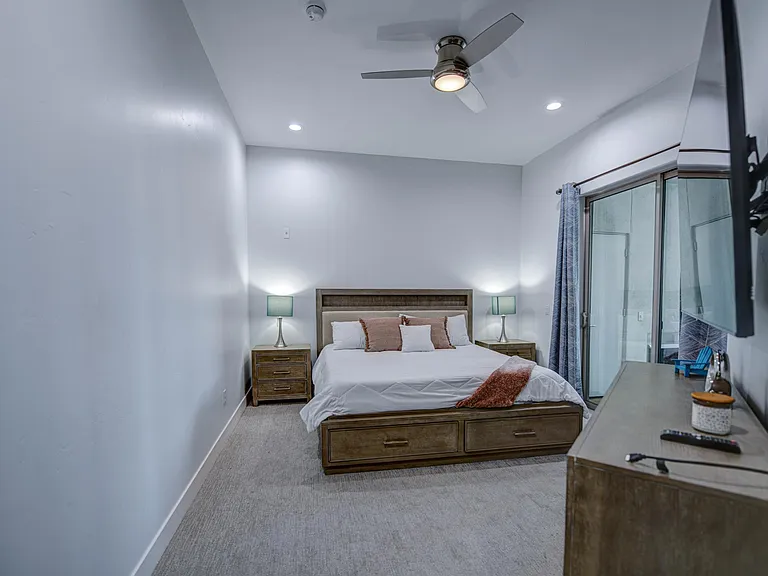 945 E Playa Del Norte Dr #2025 — Photo 9