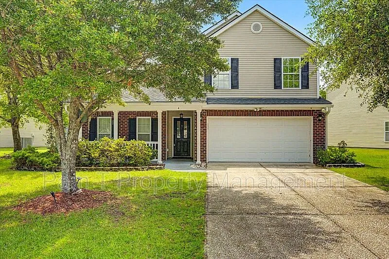 5 bed, 3.5 bath, 2652 sqft, $2,955 — Photo 2