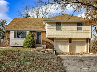 1262 S 163rd Ave, Omaha, NE 68130