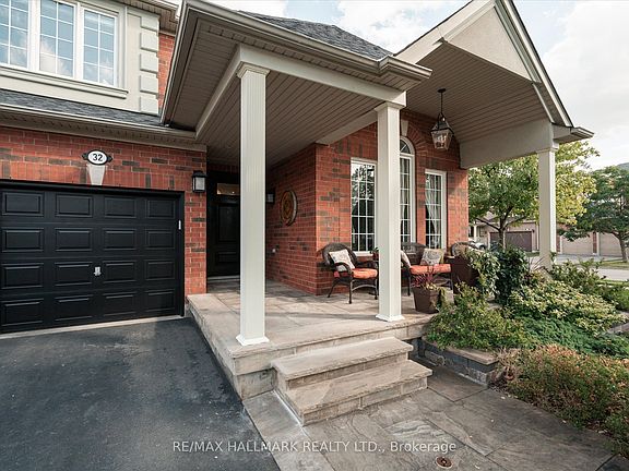 5th image of 32 Redcastle St