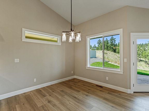5th image of 5116 N Scenic Ln
