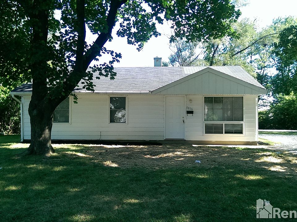 1st image of 8816 Balboa Ct