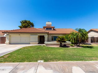 948 E Secretariat Dr, Tempe, AZ 85284