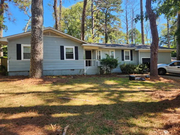 1870 Wisteria Dr, Jackson, MS 39204