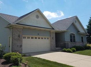 22 Vansickle Dr, Charlotte, MI 48813