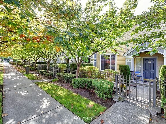2nd image of 9209 124th Avenue NE #L606