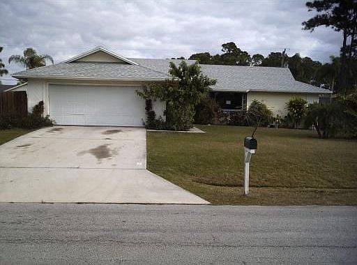 1st image of 971 SW Consolata Ave