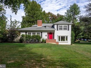 19 E Maple Ave, Moorestown, NJ 08057
