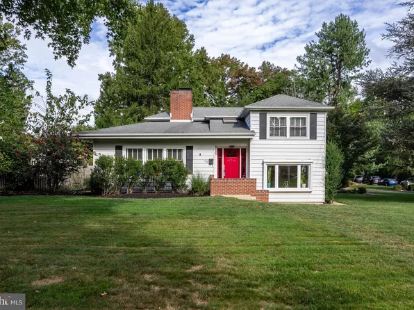 19 E Maple Ave, Moorestown, NJ 08057