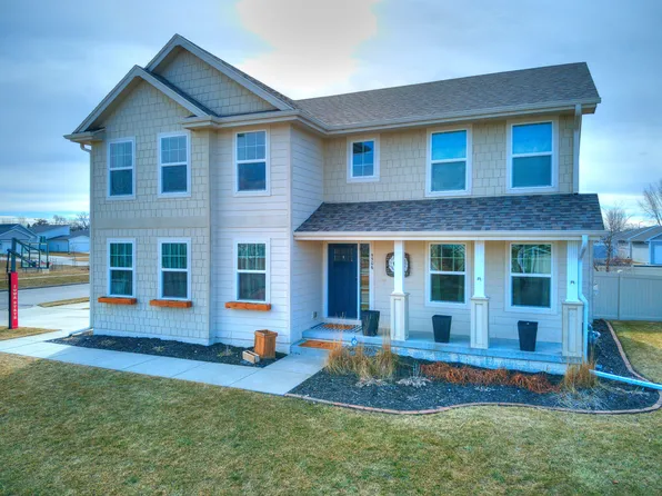 5506 Durant St, Ames, IA 50014