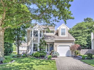 5 Innes Ct, Mount Laurel, NJ 08054