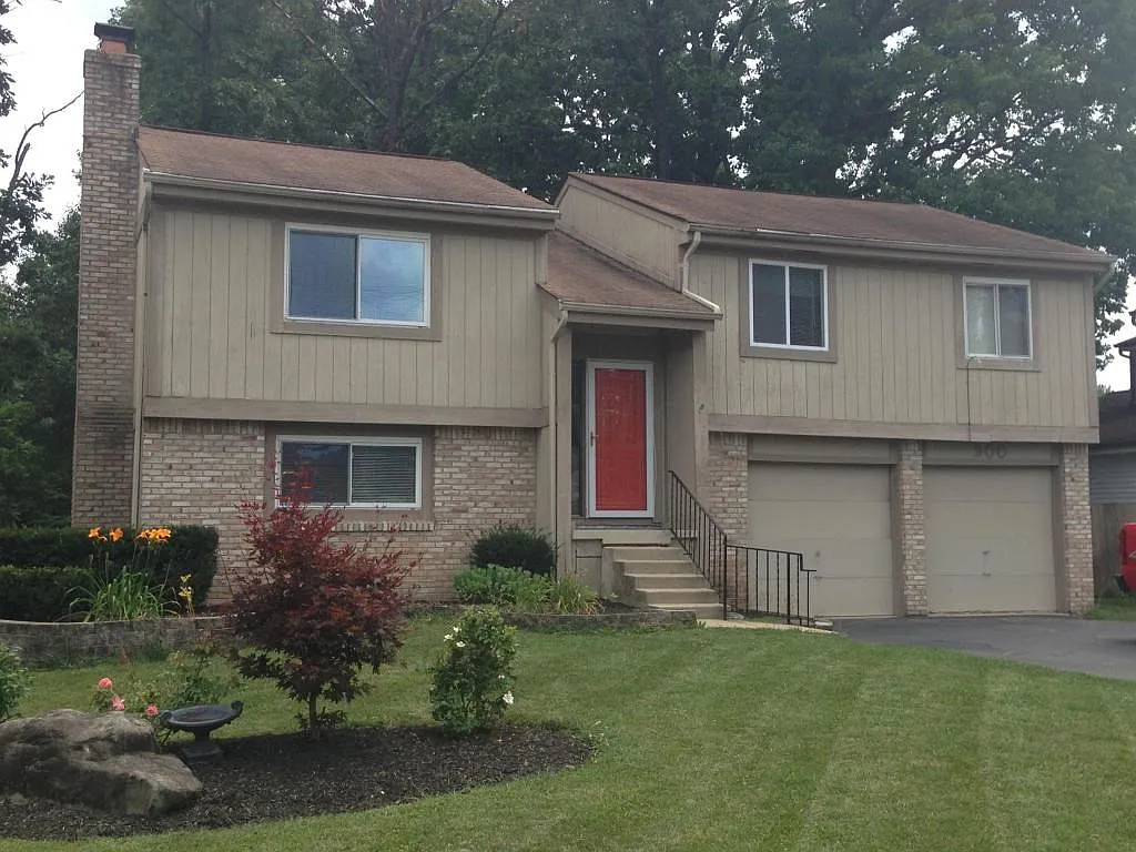 900 Stygler Rd photo 1