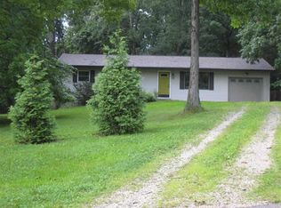 6272 N Shelly Dr, Ellettsville, IN 47429
