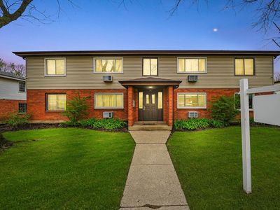 387 Poplar Ave, Antioch, IL, 60002