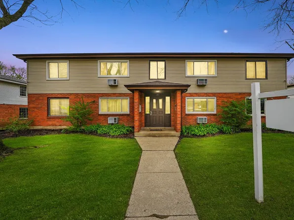 387 Poplar Ave, Antioch, IL 60002