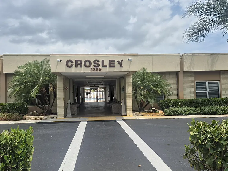 2805 Crosley Dr E #E — Photo 23
