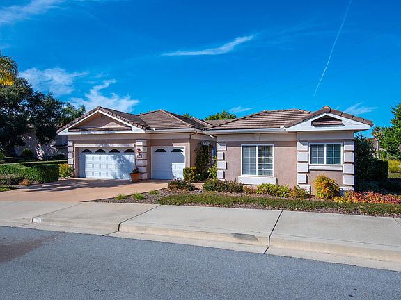 2nd image of 1040 Redberry Pl