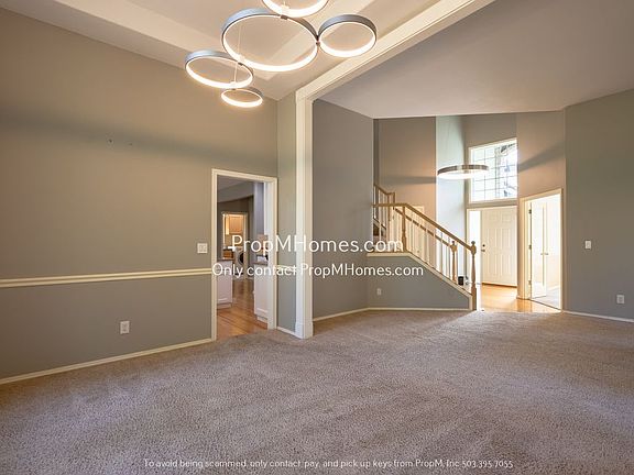 4th image of 13599 SW Lauren Ln