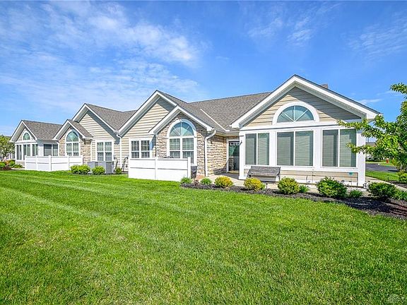 2nd image of 4687 Cobblestone Dr
