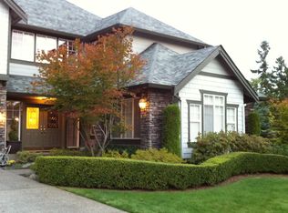 34820 Rhododendron Dr SE, Snoqualmie, WA 98065