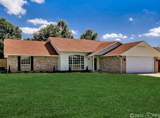 2297 Cardinal Dr, Springdale, AR 72764