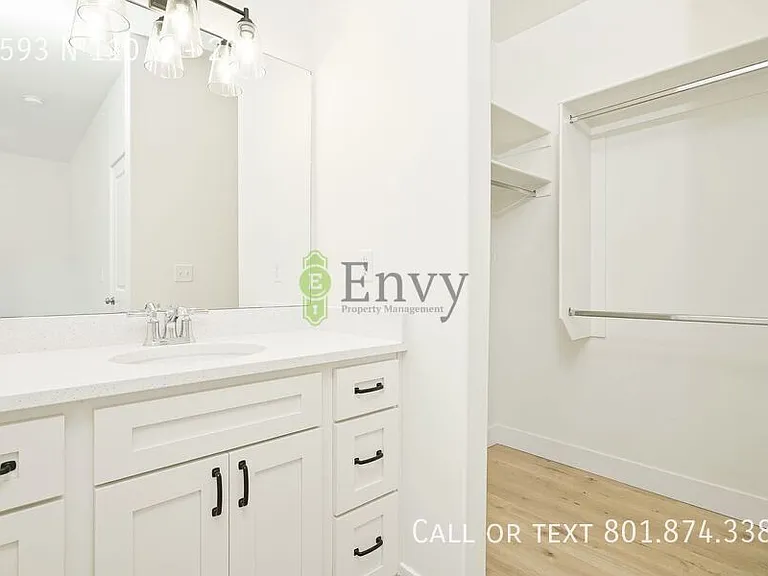 1593 N 110 W #204 — Photo 13