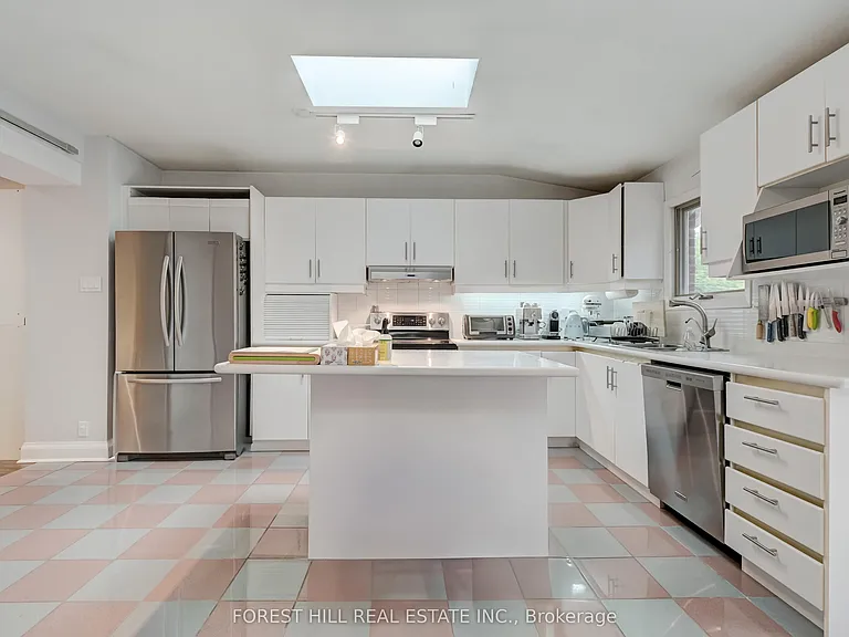 112 Dewbourne Ave — Photo 12