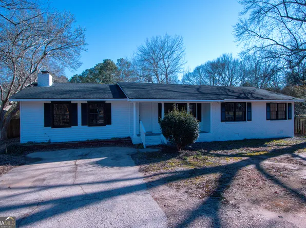 1095 Athens Rd, Winterville, GA 30683