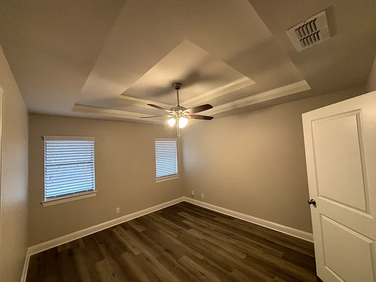 11366 Timber Creek Dr — Photo 3
