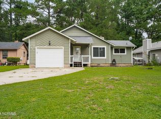 6831 Candlewood Dr, Fayetteville, NC 28314