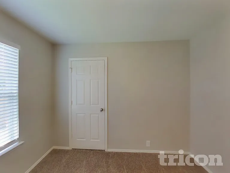 120 Bison Meadow Dr — Photo 9