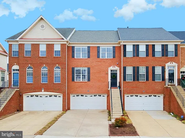 25510 Crossfield Dr, Chantilly, VA 20152