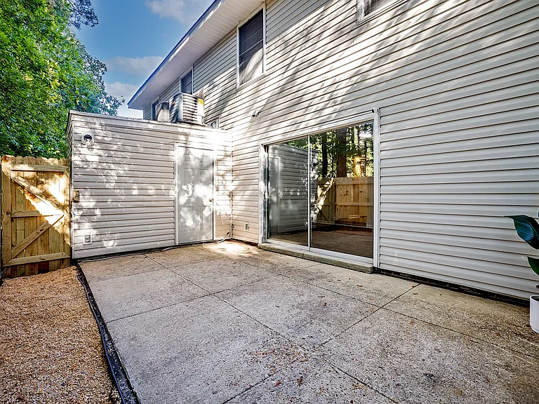 553 Winding Creek Rd #A — Photo 21