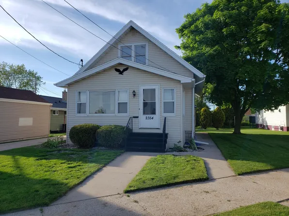 2354 Roosevelt Ave, Two Rivers, WI 54241