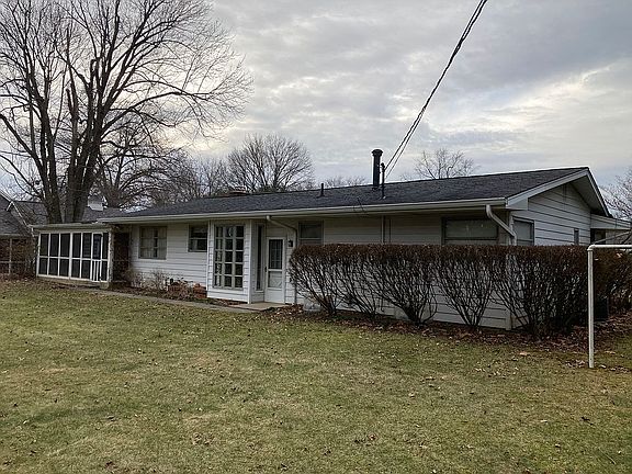 2nd image of 9639 Circle Dr S
