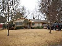 1st image of 1212 Hilltop Dr