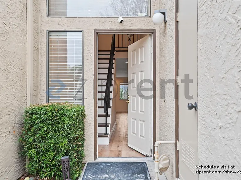 3594 Klaus Dr — Photo 3