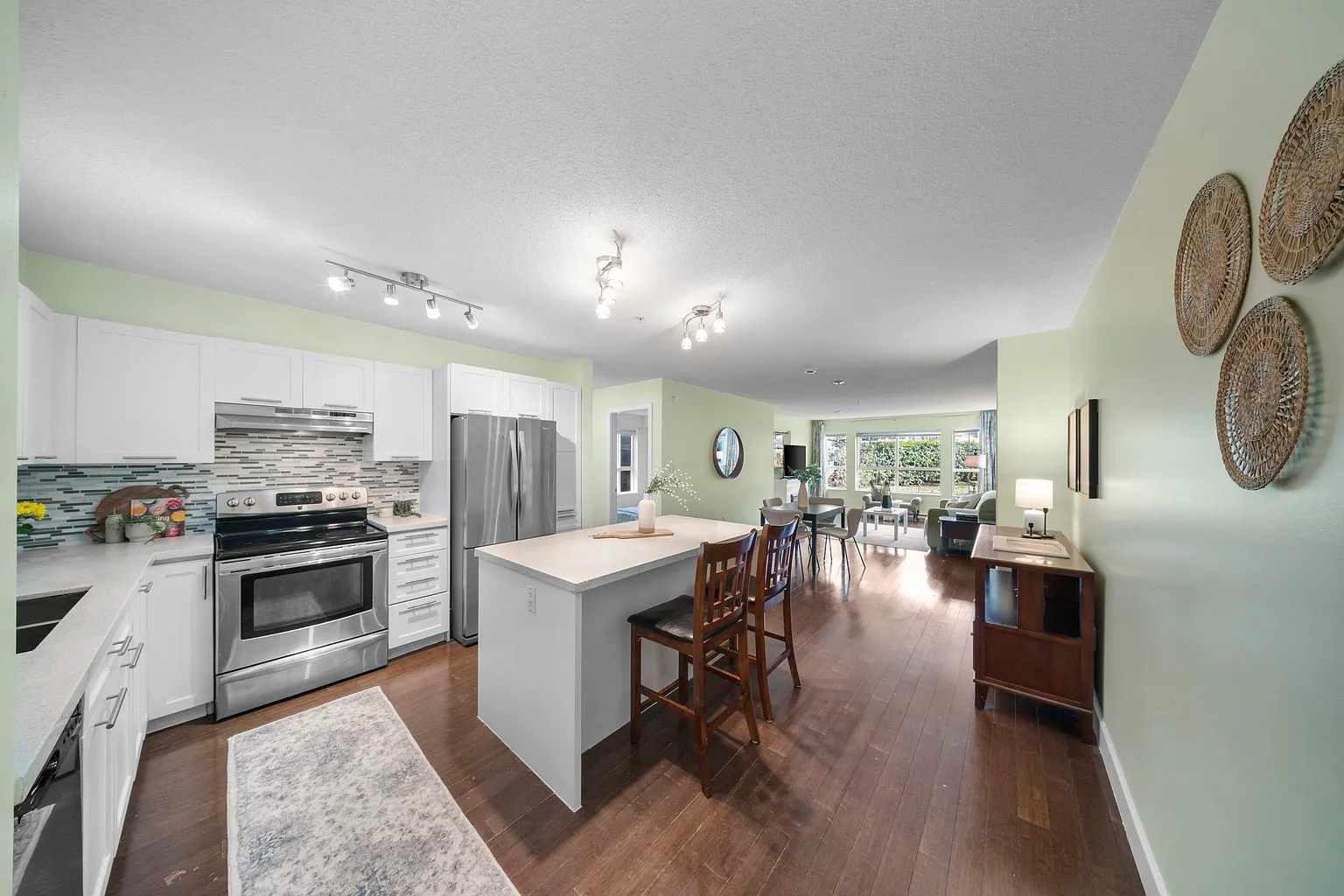 19677 Meadow Gardens Way #120 photo 1