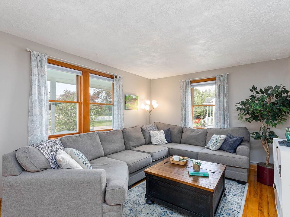 4 East Williams Street, Essex Junction, VT 05452 Zillow