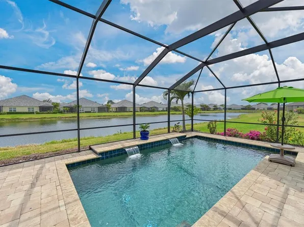 12330 Halfmoon Lake Ter, Bradenton, FL 34211