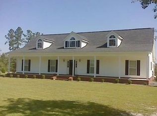 28076 Saint Mathews Church Rd, Metter, GA 30439