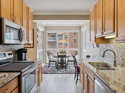600 Greenhaven Dr APT 110, Burnsville, MN, 55306