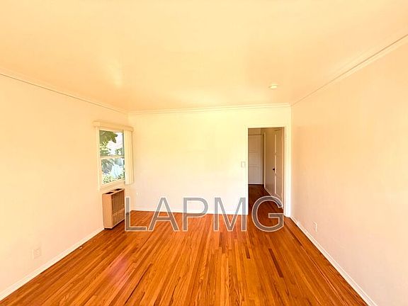 5th image of 3531 12th Ave