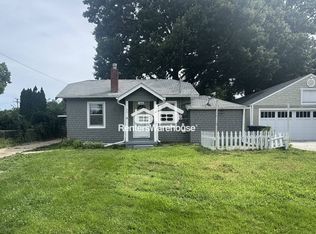 1685 Northwest Dr, Des Moines, IA 50310