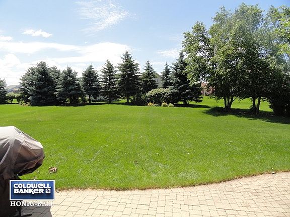 3rd image of 8425 Brookpoint Ct