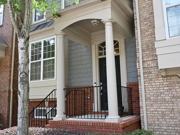2172 Weldonberry Dr, Atlanta, GA 30319